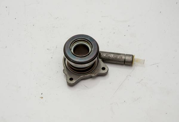 FORD TRANSİT 120 - 120 V ÇIKMA PARÇA  ÖNDEN ÇEKER ŞANZIMAN BİLYASI